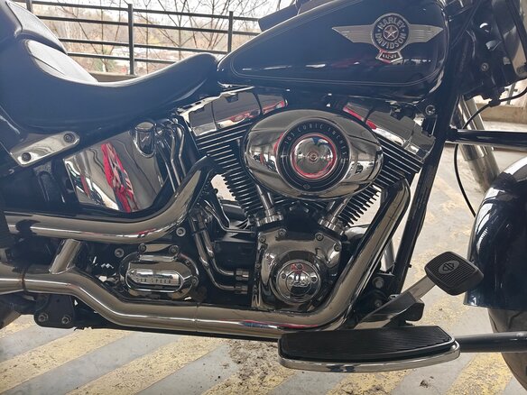2012 Harley-Davidson Fat Boy, чёрный, 1150000 рублей - вид 12