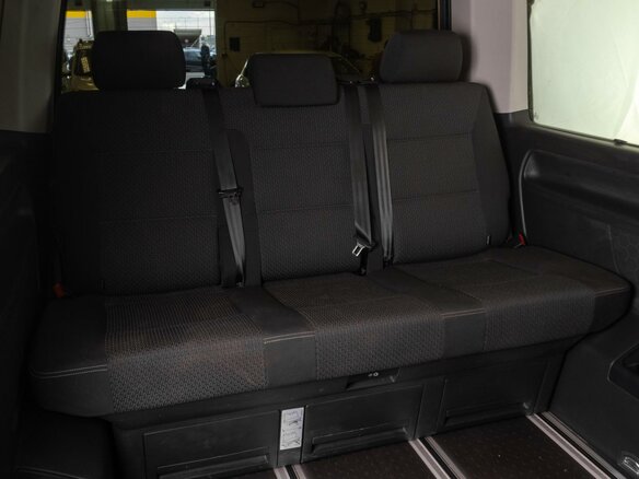 2016 Volkswagen Multivan T6, серый, 3269000 рублей - вид 8