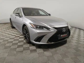 2021 Lexus ES 350 VII Рестайлинг, серый, 4400000 рублей, вид 3