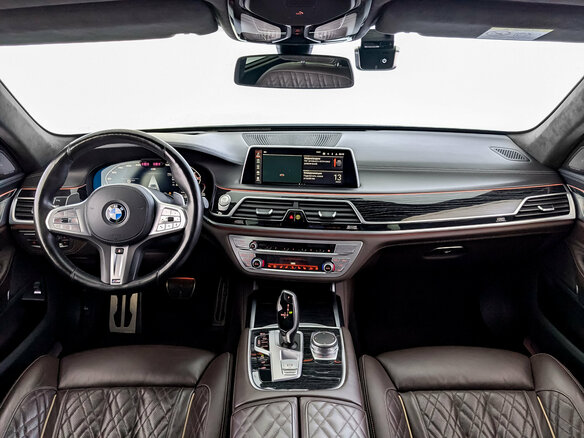2021 BMW 7 серии 730d xDrive VI (G11/G12) Рестайлинг, белый, 6900000 рублей - вид 13