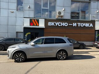 2023 Li Auto (Lixiang) L8 42.8 kWh I, серый, 5300000 рублей, вид 2