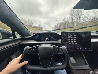 2022 Tesla Model S Long Range I Рестайлинг 2, чёрный, 6555000 рублей, вид 5