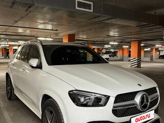 2021 Mercedes-Benz GLE 300 d II (V167), белый, 8590000 рублей, вид 4