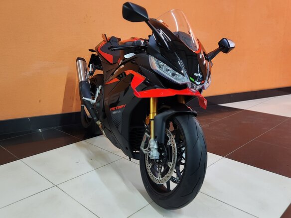 2025 Aprilia RSV4, чёрный, 2950000 рублей - вид 7