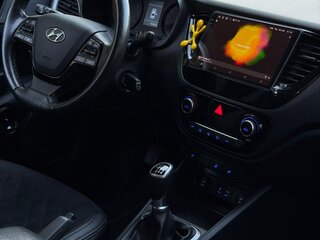 2018 Hyundai Solaris II, белый, 1305000 рублей, вид 5