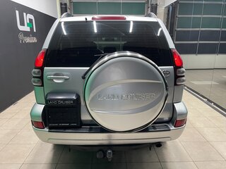 2005 Toyota Land Cruiser Prado 5-speed 120 Series, серебристый, 2250000 рублей, вид 5