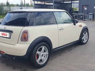 2009 Mini Hatch One II (R56), белый, 400000 рублей, вид 3
