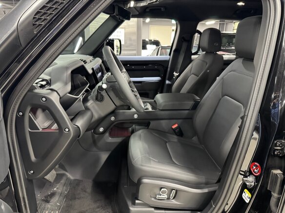 2025 Land Rover Defender 110 II, серый, 10200060 рублей - вид 6