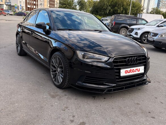 2013 Audi A3 III (8V), чёрный, 1300000 рублей - вид 2