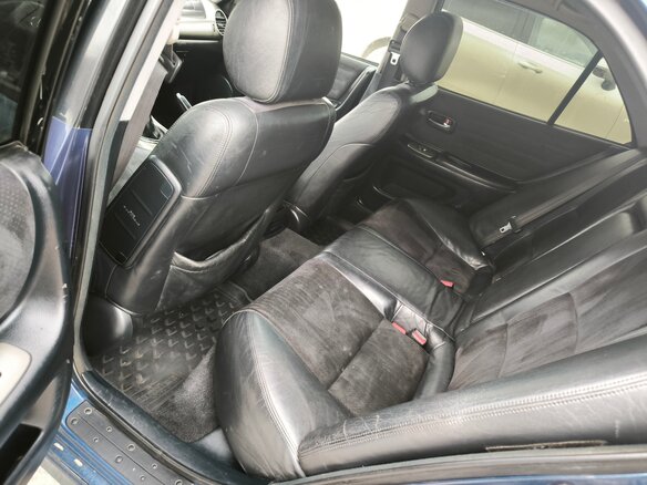 1999 Lexus IS 200 I, синий, 650000 рублей - вид 12