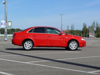 2004 Audi A4 III (B7), красный, 600000 рублей, вид 4