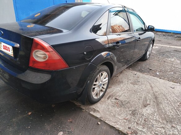 2008 Ford Focus II Рестайлинг, чёрный, 500000 рублей - вид 5