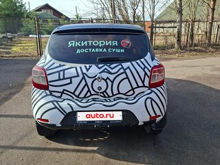 2017 Renault Sandero II, белый, 350000 рублей, вид 2