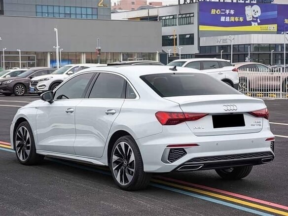 2023 Audi A3 35 TFSI IV (8Y), белый, 1730333 рублей - вид 5