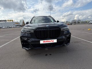 2022 BMW X7 40d I (G07), синий, 9200000 рублей, вид 4