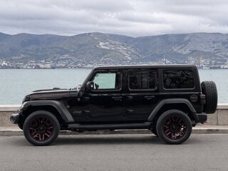 2022 Jeep Wrangler IV (JL), чёрный, 5900000 рублей, вид 5
