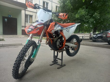 2022 KTM 250 SX F, оранжевый, 590000 рублей, вид 1