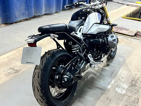 2017 BMW R Nine T, чёрный, 999999 рублей, вид 5