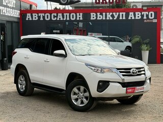 Toyota Fortuner II