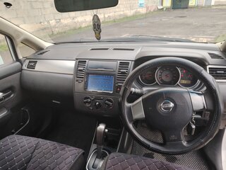 2005 Nissan Tiida Latio I, белый, 365000 рублей, вид 4