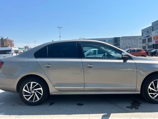 2018 Volkswagen Jetta VI Рестайлинг, бежевый, 1100000 рублей, вид 5