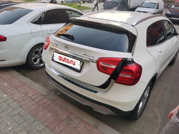 2015 Mercedes-Benz GLA 250 I (X156), белый, 2100000 рублей - вид 6