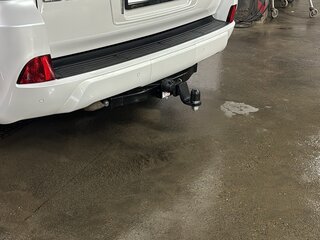 2018 Lexus LX 450d III Рестайлинг 2, белый, 8100000 рублей, вид 2