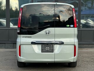 2018 Honda Stepwgn Spada V Рестайлинг, зелёный, 2099000 рублей, вид 5