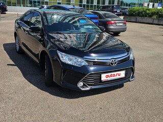 2016 Toyota Camry VII (XV50) Рестайлинг, чёрный, 2100000 рублей, вид 3