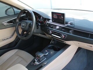 2019 Audi A4 V (B9), белый, 2630000 рублей, вид 3