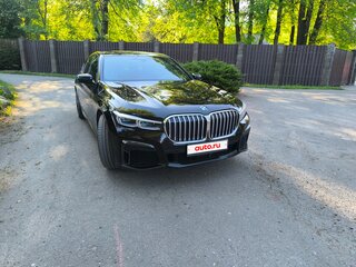 2019 BMW 7 серии 740d xDrive VI (G11/G12) Рестайлинг, чёрный, 6500000 рублей, вид 2