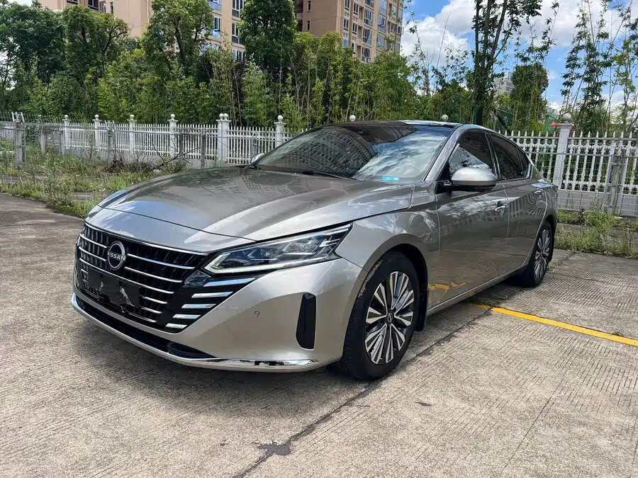 Открыть фотографии: Nissan Teana IV (L34)