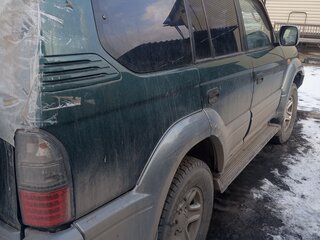1998 Toyota Land Cruiser Prado 90 Series, зелёный, 500000 рублей, вид 4