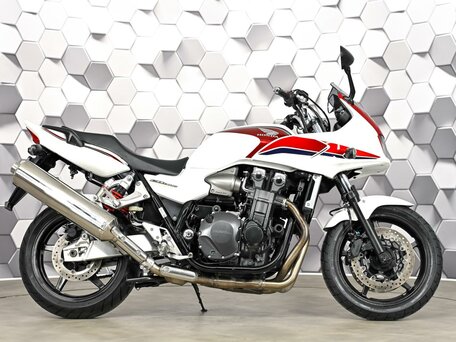 2011 Honda CB 1300, белый, 677000 рублей, вид 3
