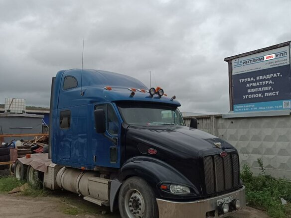 2003 Peterbilt 387, синий, 1600000 рублей - вид 1