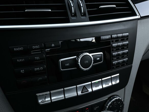 2012 Mercedes-Benz C-Класс 180 III (W204) Рестайлинг, белый - вид 13