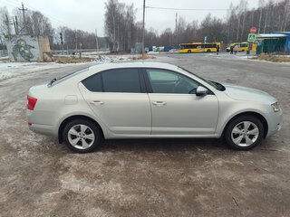 2014 Skoda Octavia III (A7), серый, 1200000 рублей, вид 3