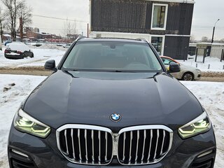 2021 BMW X5 25d IV (G05/G18), серый, 7100000 рублей, вид 3