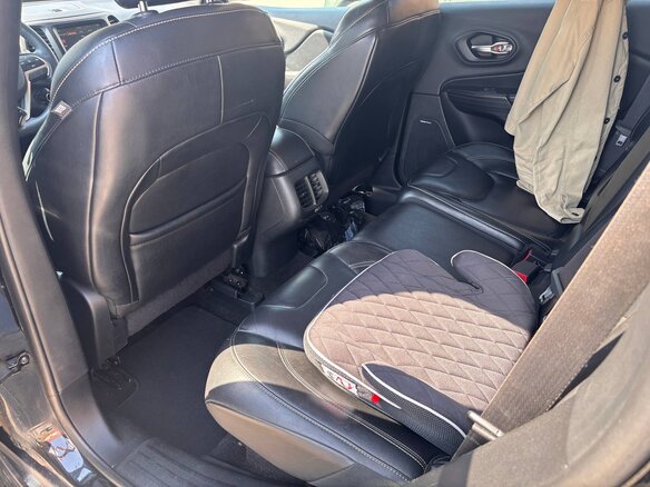 2014 Jeep Cherokee V (KL), чёрный, 1600000 рублей - вид 12