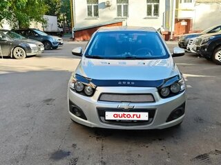 2012 Chevrolet Aveo II, серебристый, 800000 рублей, вид 1