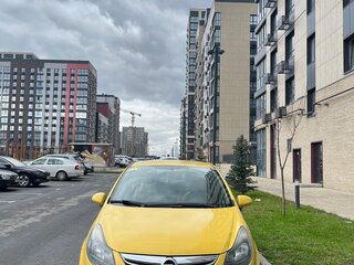 2013 Opel Corsa D Рестайлинг II, жёлтый, 560000 рублей, вид 2