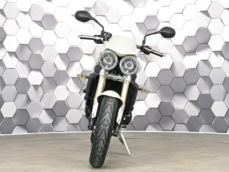 2008 Triumph Street Triple, белый, 449000 рублей, вид 5