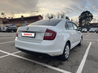 2017 Skoda Rapid I, белый, 725000 рублей, вид 5