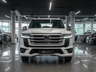 2025 Toyota Land Cruiser 300 Series, белый, 14350000 рублей, вид 3