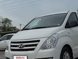 2015 Hyundai H-1 II Рестайлинг, белый, 2950000 рублей, вид 2