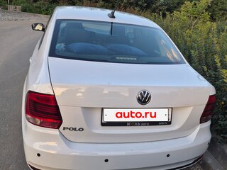 2019 Volkswagen Polo V Рестайлинг, белый, 1050000 рублей, вид 3