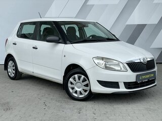 2011 Skoda Fabia II Рестайлинг, белый, 448000 рублей, вид 3