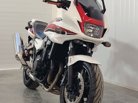 2010 Honda CB 1300, белый, 689000 рублей, вид 3