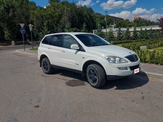 2010 SsangYong Kyron I Рестайлинг, белый, 895000 рублей, вид 2