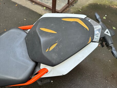 2020 KTM 125 Duke, оранжевый, 370000 рублей, вид 4